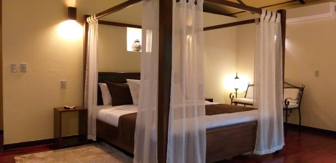 Tropical Suites & Villas La Fortuna Exterior foto