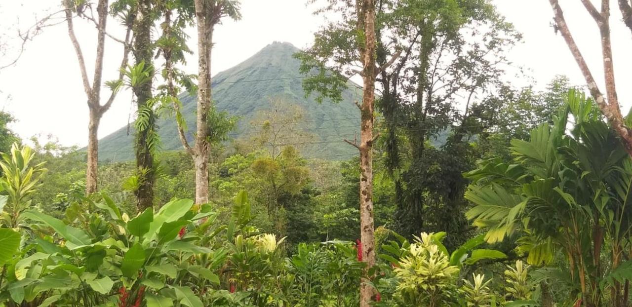 Tropical Suites & Villas La Fortuna Exterior foto